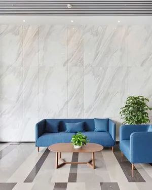 Входные группы с дизайнерской отделкой